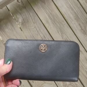Tory Burch Black and Gold Zip Wallet